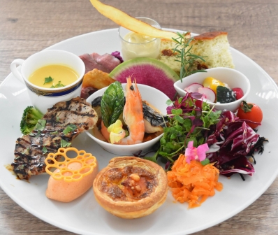 新メニュー　9月・10月　◆ワンプレートランチ◆　　15食限定！！