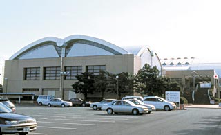 豊橋市総合体育館